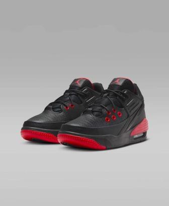 Кроссовки Nike Jordan Max Aura 5