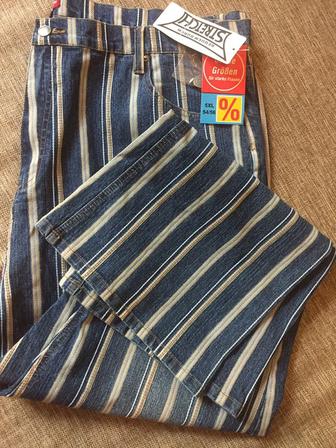Продам джинсы женские 5 XL размер 54 - 56