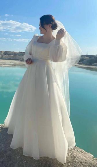 Свадебное платье, продам