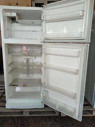 Продам холодильник LG в рабочем состоянии