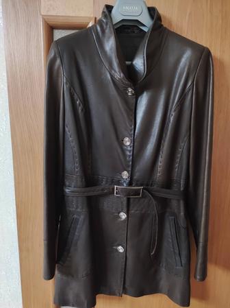 Куртка кожаная женская, производство Италия.