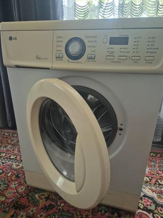 Продаю стиральную машинку б/у LG