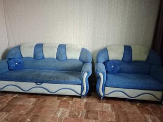 Продам гарнитур - большой диван