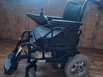 Продам инвалидную коляску с электро приводом