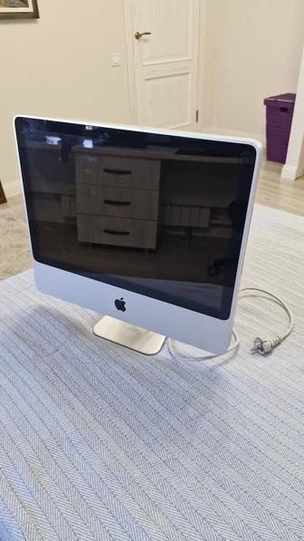 iMac 2008 года