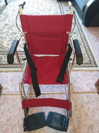 Кресло каталка (инвалидная коляска)