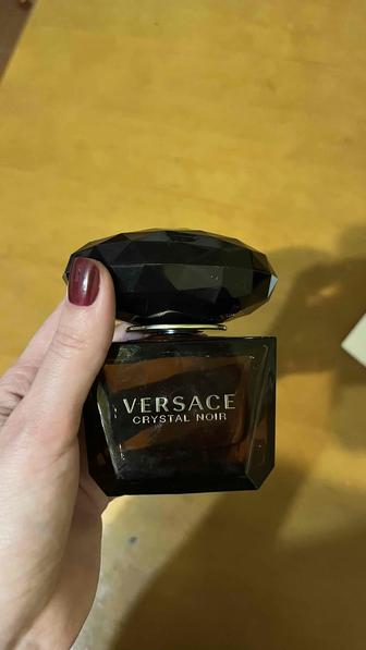 Versace crystal Noir Парфюмированная вода для женщин, 90 мл