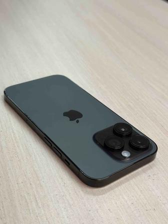 Apple iPhone 14 Pro 128Gb черный (емк90%)