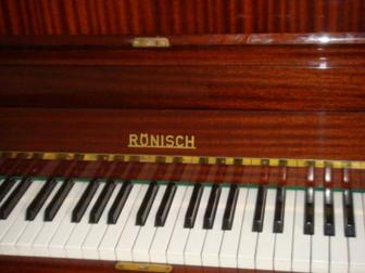 Продам пианино RONISCH