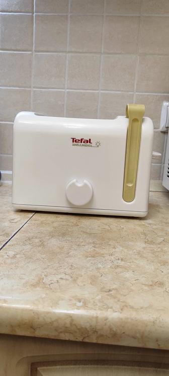 Продам тостер Tefal+ подарки!