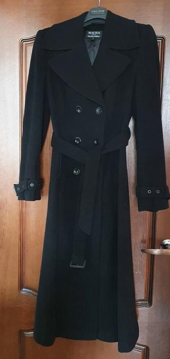 Пальто черное новое
