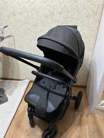 коляска для малышей