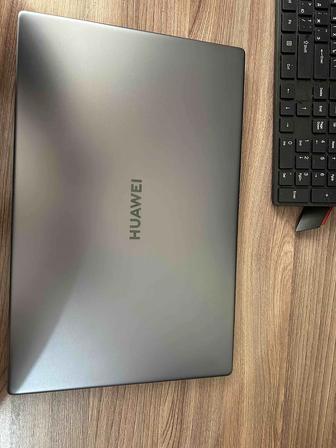 Продам ноутбук Huawei MateBook D15 BohrD-WDH9C серый