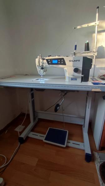 Продается производственная швейная машина Шунфа