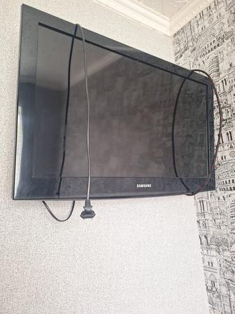 Продам телевизор SAMSUNG.
