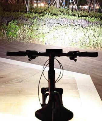 Фонарь для велосипеда, велофара, передний свет лампа для велосипеда
