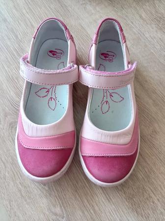 Детские кожаные туфли розовые 29 размер