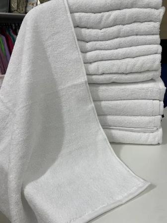 Белоснежные Махровые полотенца белые для гостиниц,дома , хостелов