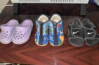 Обувь на малыша размер 19-20 оригиналы Crocs, NIKE