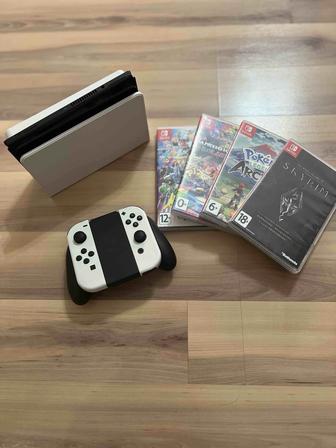 Продам Nintendo Switch OLED