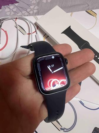 Apple watch 8 41mm на гарантии