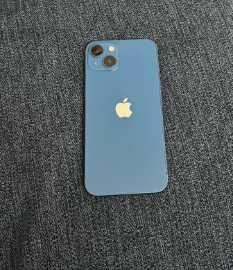 Iphone 13 в синем цвете