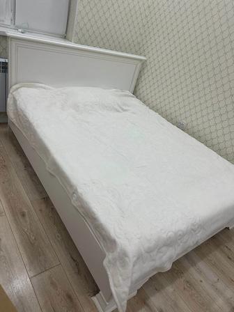 Продается кровать Гербор 160х200см