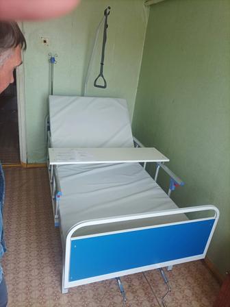 Кровать медицинская механическая для лежачих больных
