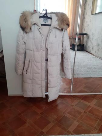 Срочно продам зимнюю подростковую куртку для девочки