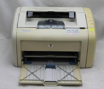 Принтер HP LaserJet 1018 Лазерная (чб) A4