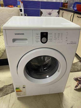 Срочно продается стиральная машина Samsung Diamond 6кг в отличном состояние