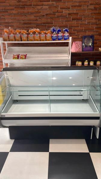 Продам витринный холодильник Leadbros 1.5