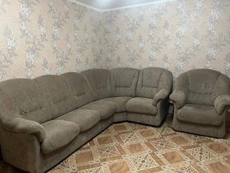 Продам угловой диван, в отличном состоянии