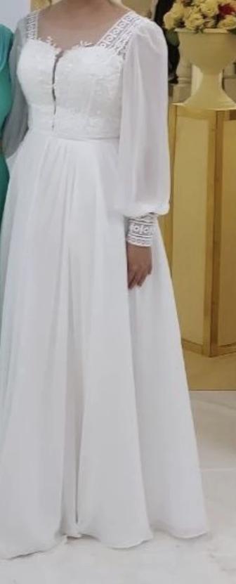 Свадебное платье нежное