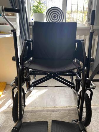 Инвалидная рычажная коляска YK9090