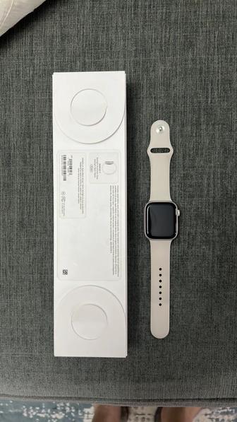 Смарт-часы Apple Watch Series 7 45мм серебристый-золотистый
