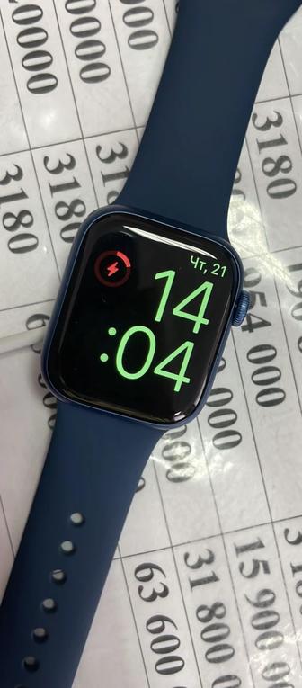 Продам Apple Watch 7