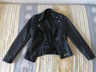 Куртка-косуха черная