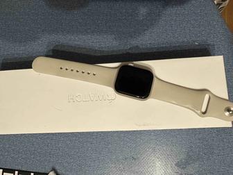 Продам Смарт-часы Apple Watch Series 8 41 мм Aluminum starlight-бежевый
