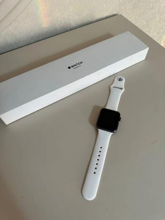 Продам Apple Watch Series 3