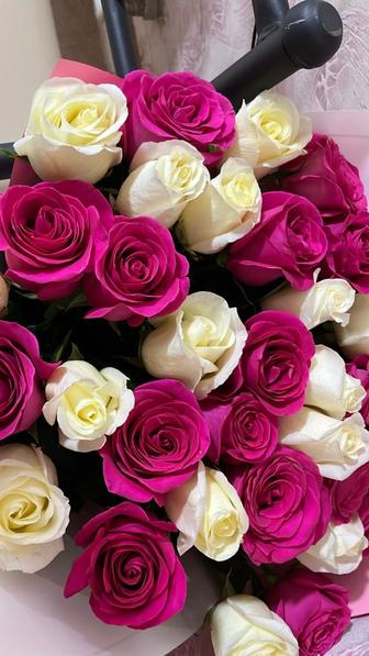 Цветы -розы 35 шт