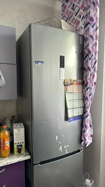 Продаем холодильник Bosch