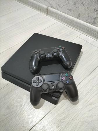 Игровая приставка Sony Playstation 4 Slim / PS4