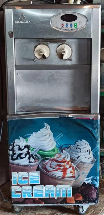 Фрезерный аппарат для мороженого.