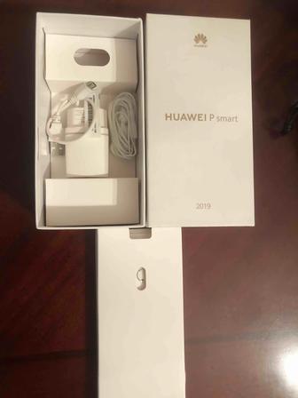 Продажа телефона Huawei P Smart (2019)