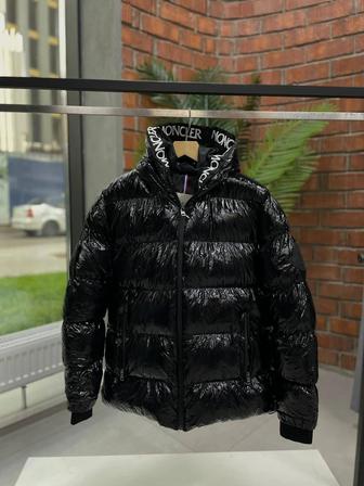Зимняя куртка Moncler