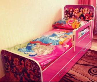 Подростковая кровать для девочки