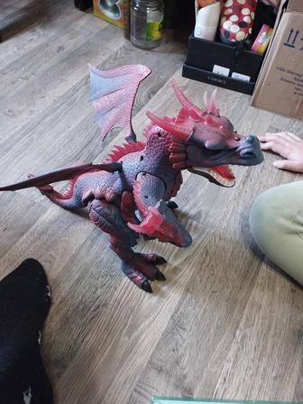 Продам игрушку дракон