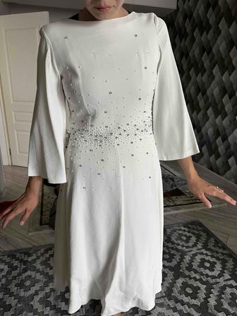 Платье от Гизия преимум коллекция с недрагоценными камнями ручной работы