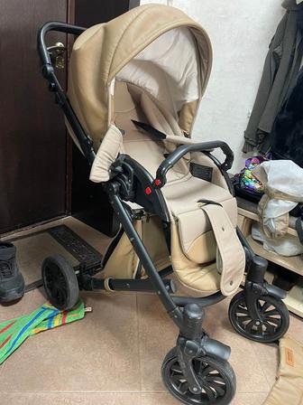Продам комфортную для ребенка коляску